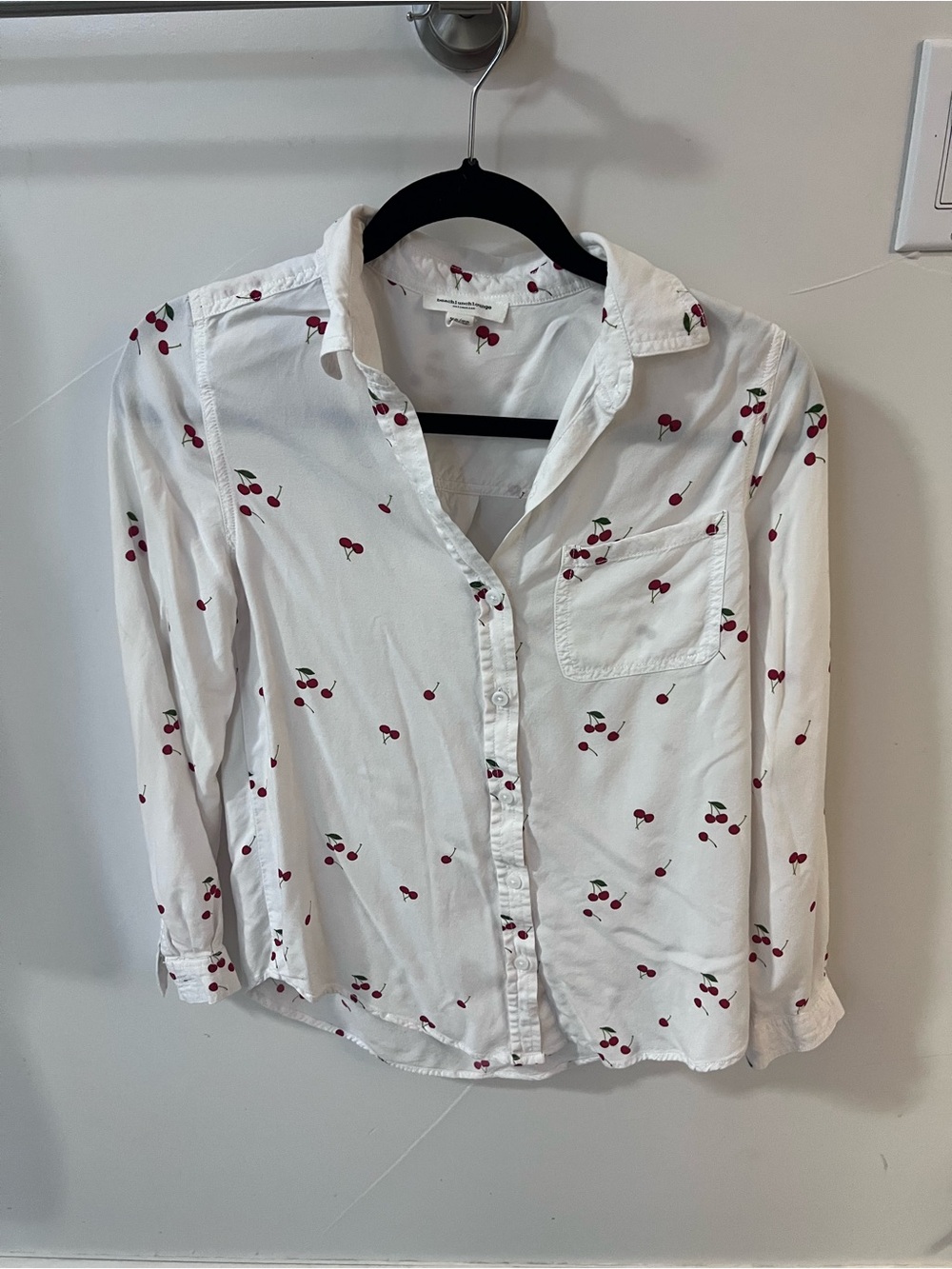 beachlunchlounge White Shirt with Red Cherry Print